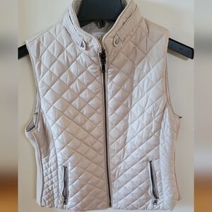 Westport Beige Quilted Beige Vest NWOT* size L